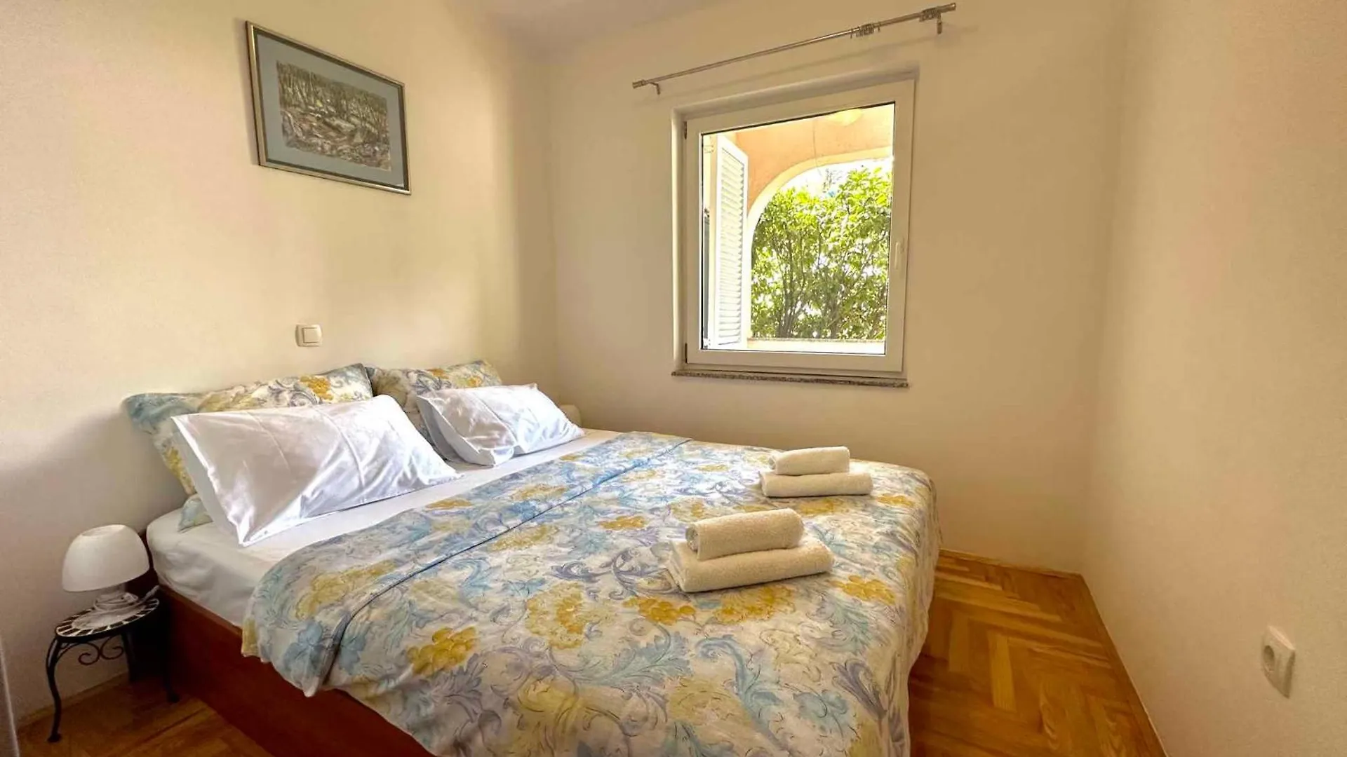 Apartment In Dramalj 45736