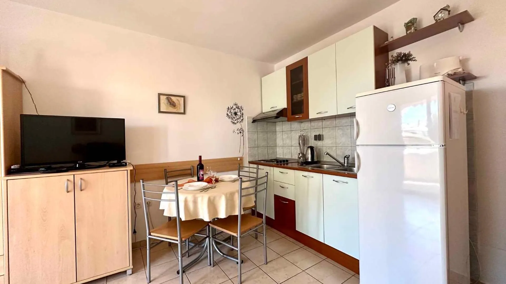 Apartment In Dramalj 45736
