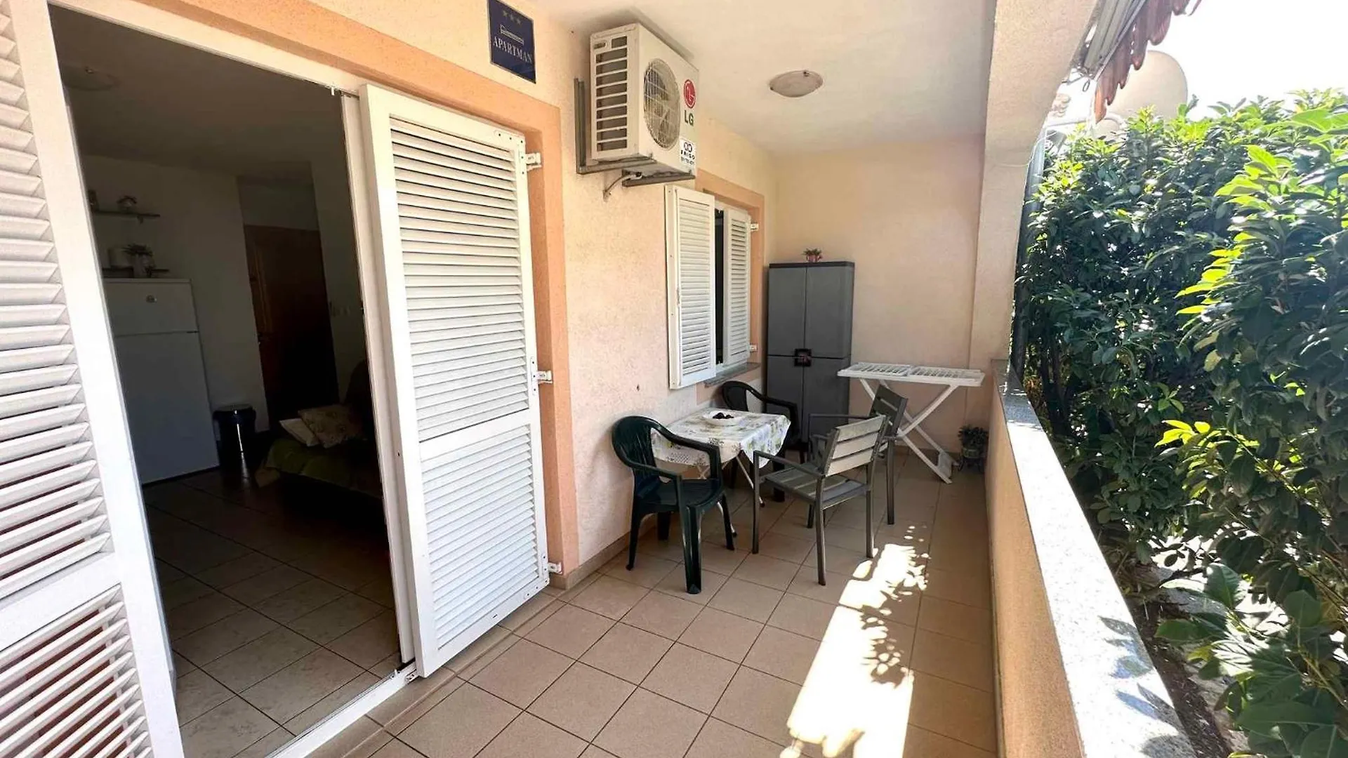 Apartment In Dramalj 45736